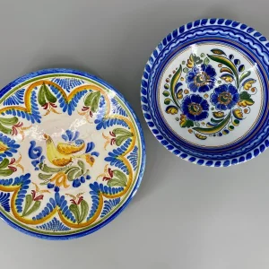 Handbemalte Majolika Wandteller, Spanien & Italien, 19. Jhd.