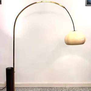 Vintage Bogenlampe mit Up-Light-Sockel im Space-Age-Stil, 1970er Jahre