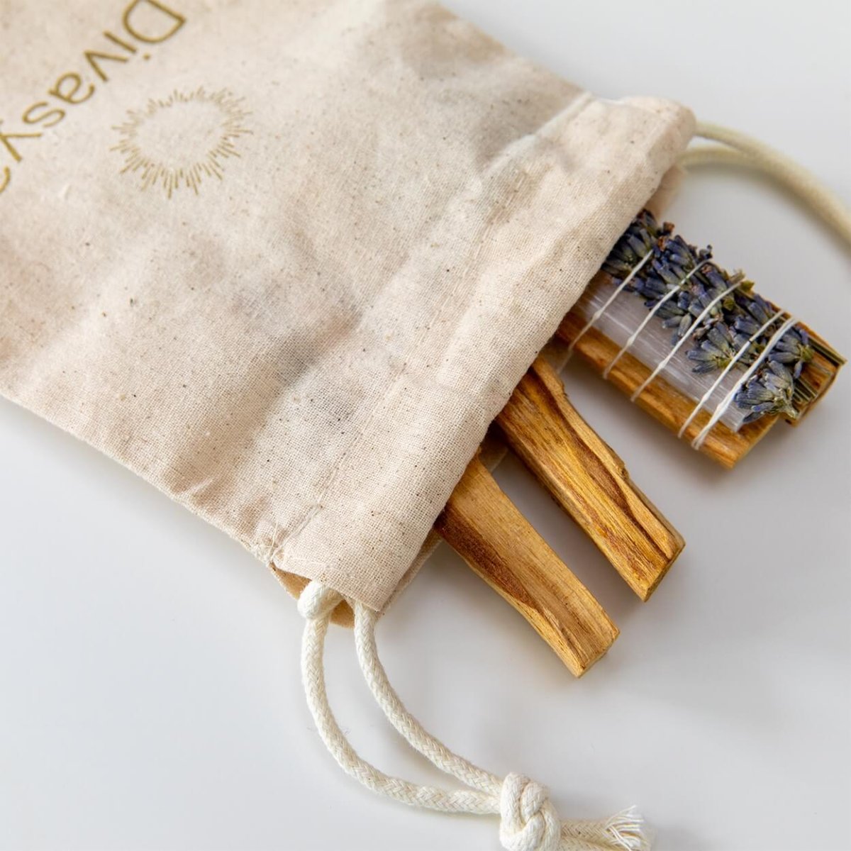 Palo Santo räuchern | Starter-Set für Yoga & Meditation – Bild 4